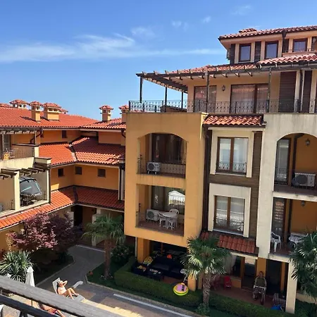 Apartmán студио марина вил *