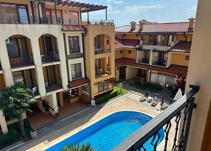 студио марина вил Apartamento *